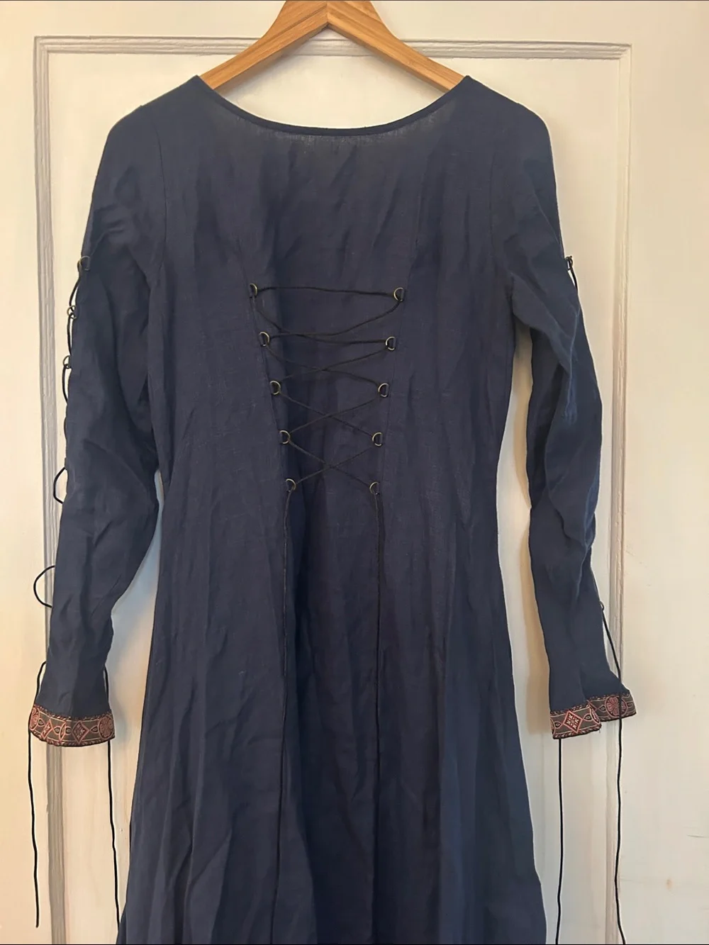Armstreet Medieval linen dress castlecore Renaissance whimsygoth fairy royalcore - Picture 7 of 10